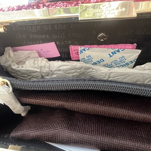 *SOLD* Kate Spade Who Moi Miss Piggy Clutch - Picture 14 of 16